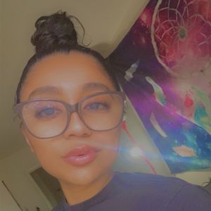 Meet your Posher, Erica